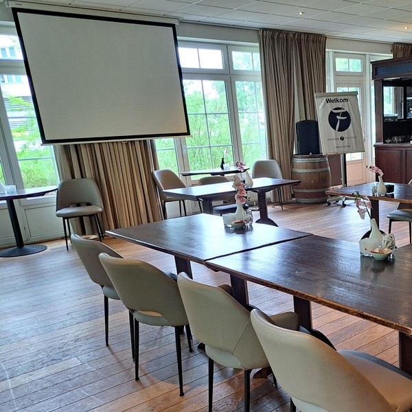 12. Fletcher De Broeierd-Enschede - Zaal