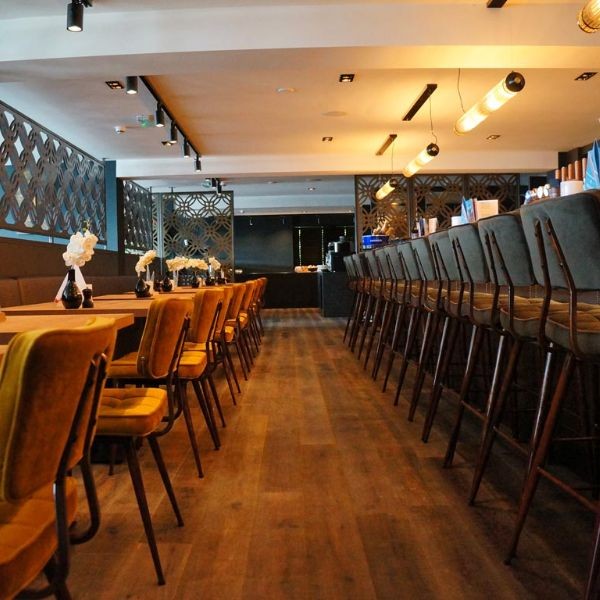 8. Loosdrecht bar